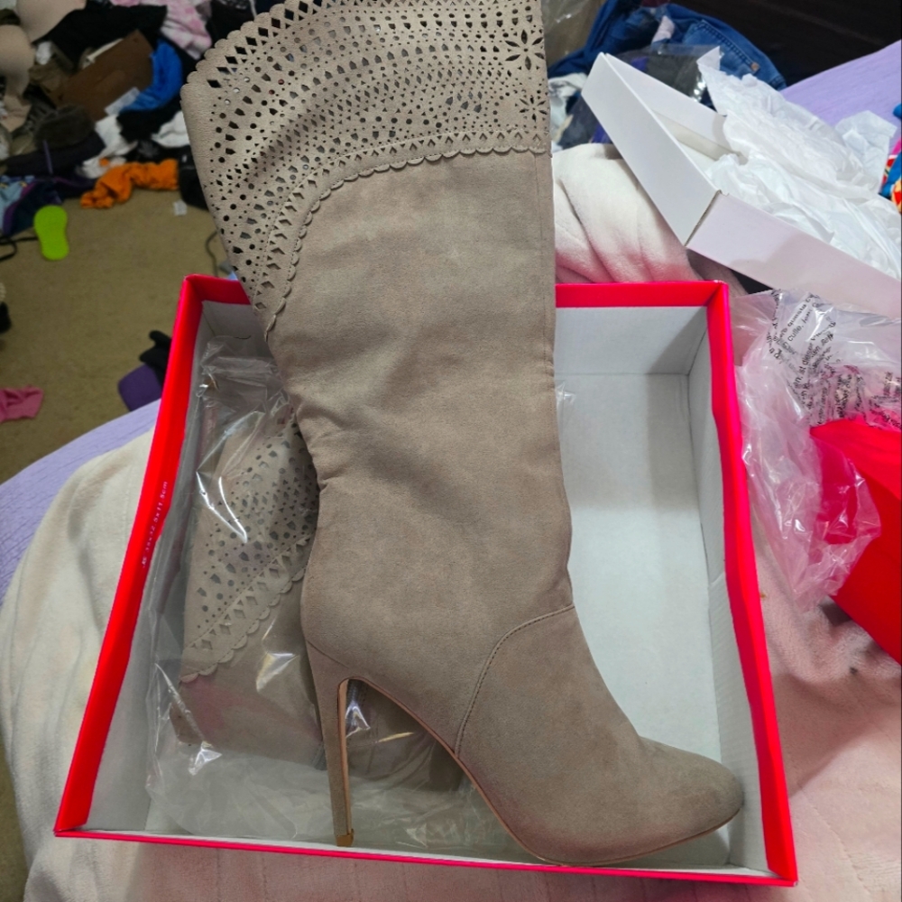 Tan Stiletto Heeled Boots with Textured Pattern